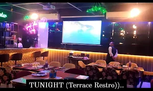Tunight - Logo