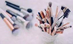 18 Plus Beauty Spa & Salon - Logo