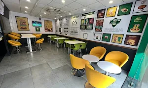Vegji's - Cover photo