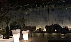 1 Oak Cafe & Bar - Cover photo
