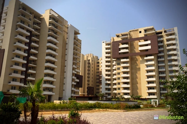 2 BHK Apartment for Sale on Golf Course Road TDI Oura - Logo