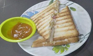 Renu's - Cover photo