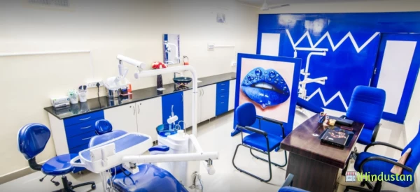 32 PEARLS DENTAL CENTER - Logo