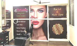 4 Petals Beauty Salon & Academy - Logo