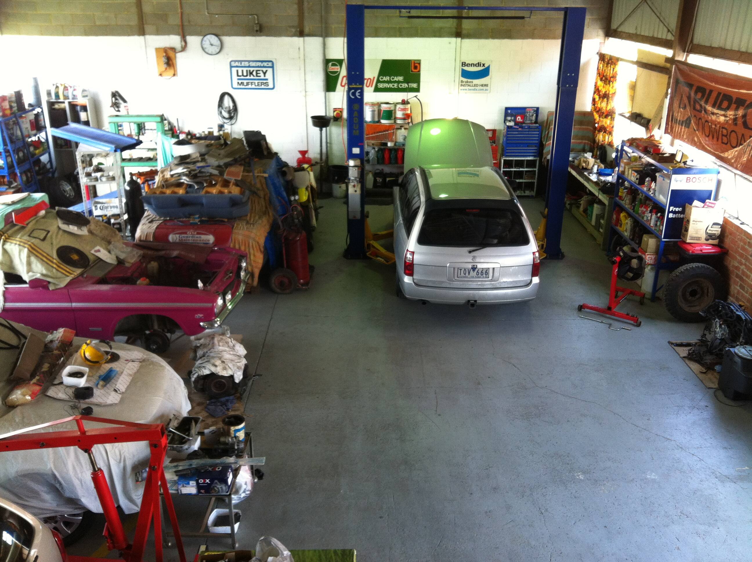 4R Motors Automotive Engineering - Cover photo