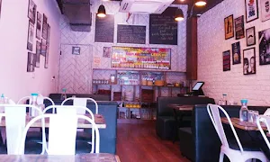 5Th Avenue Cafe - Cover photo