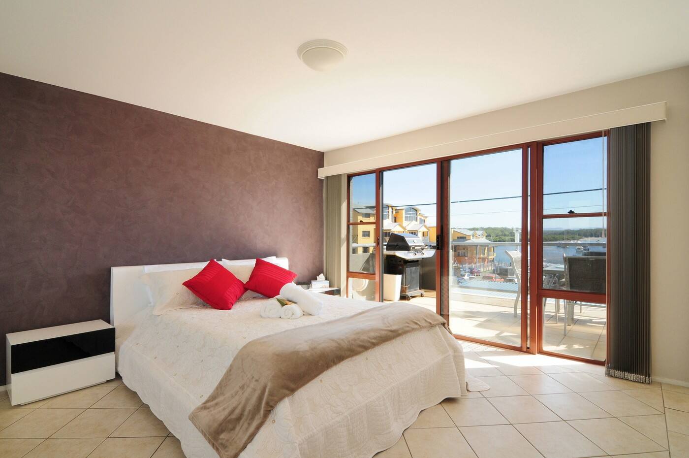 62 Owen at Jervis Bay - Logo