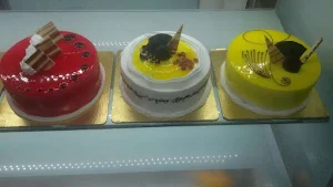 6 Muffiins The Cake Shop - Logo