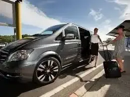 A1 Airport Transfers - Logo
