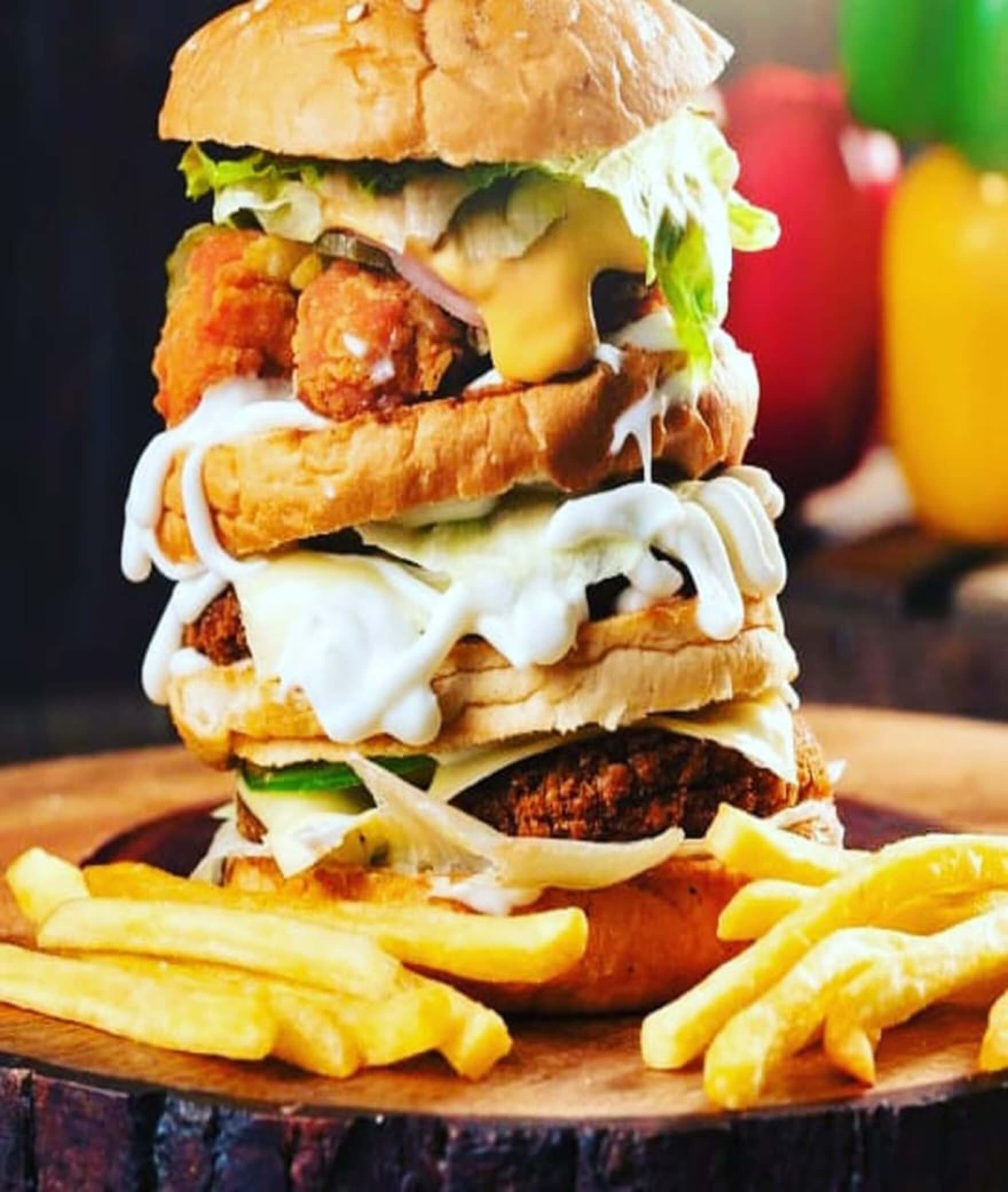 A2Z BURGERS - Logo