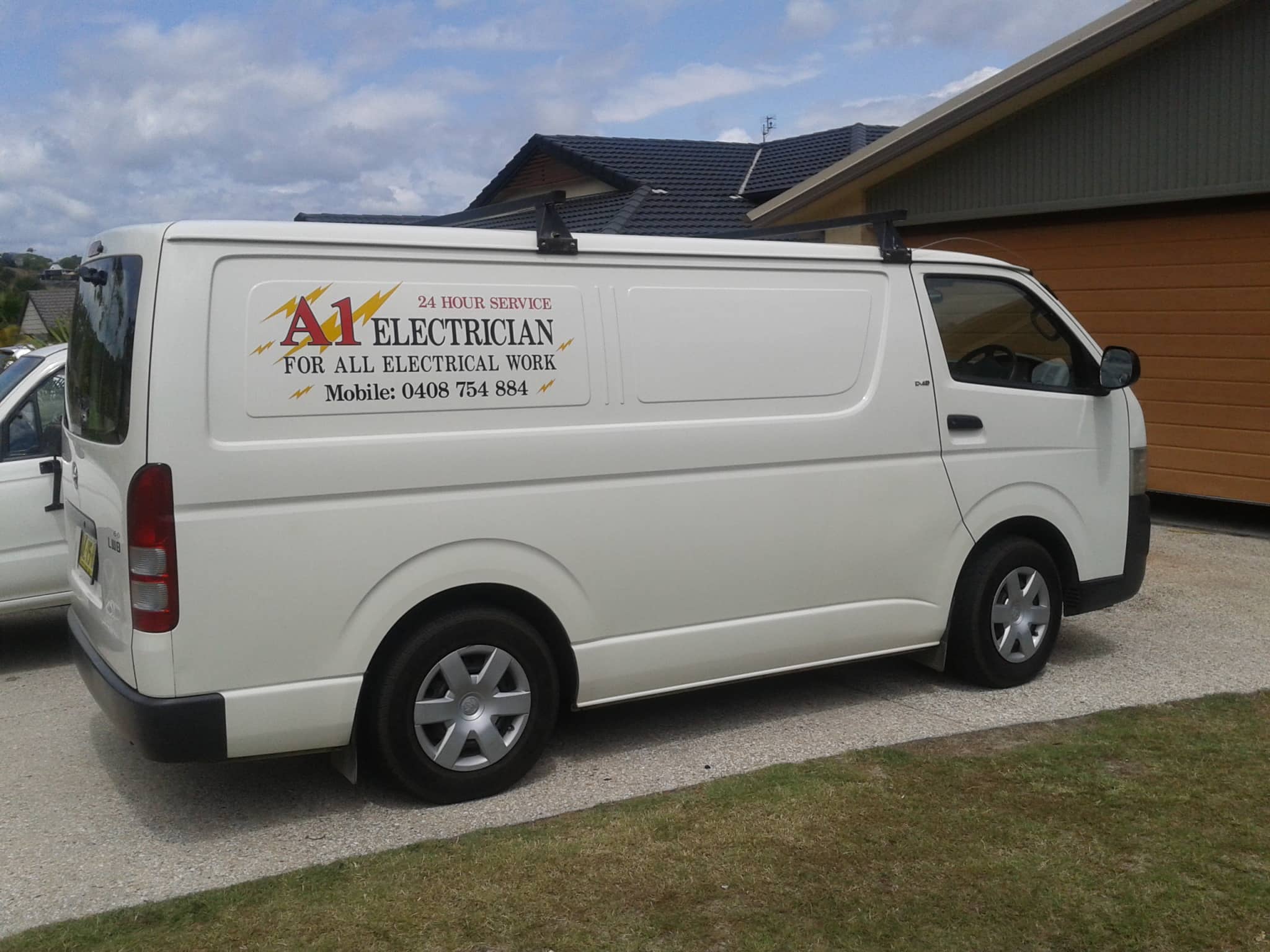 A; A1 Electrician - Logo