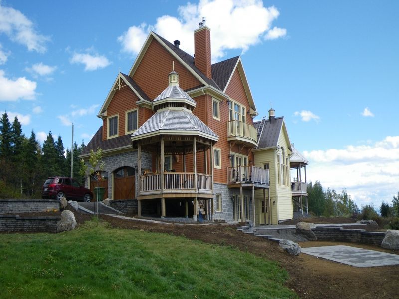 AAA Charlevoix Construction - Logo