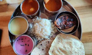 Aamhi Marathi - Cover photo