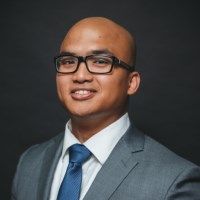 Aaron Manuntag - CENTURY 21 Leading Edge Realty Inc., B - Logo