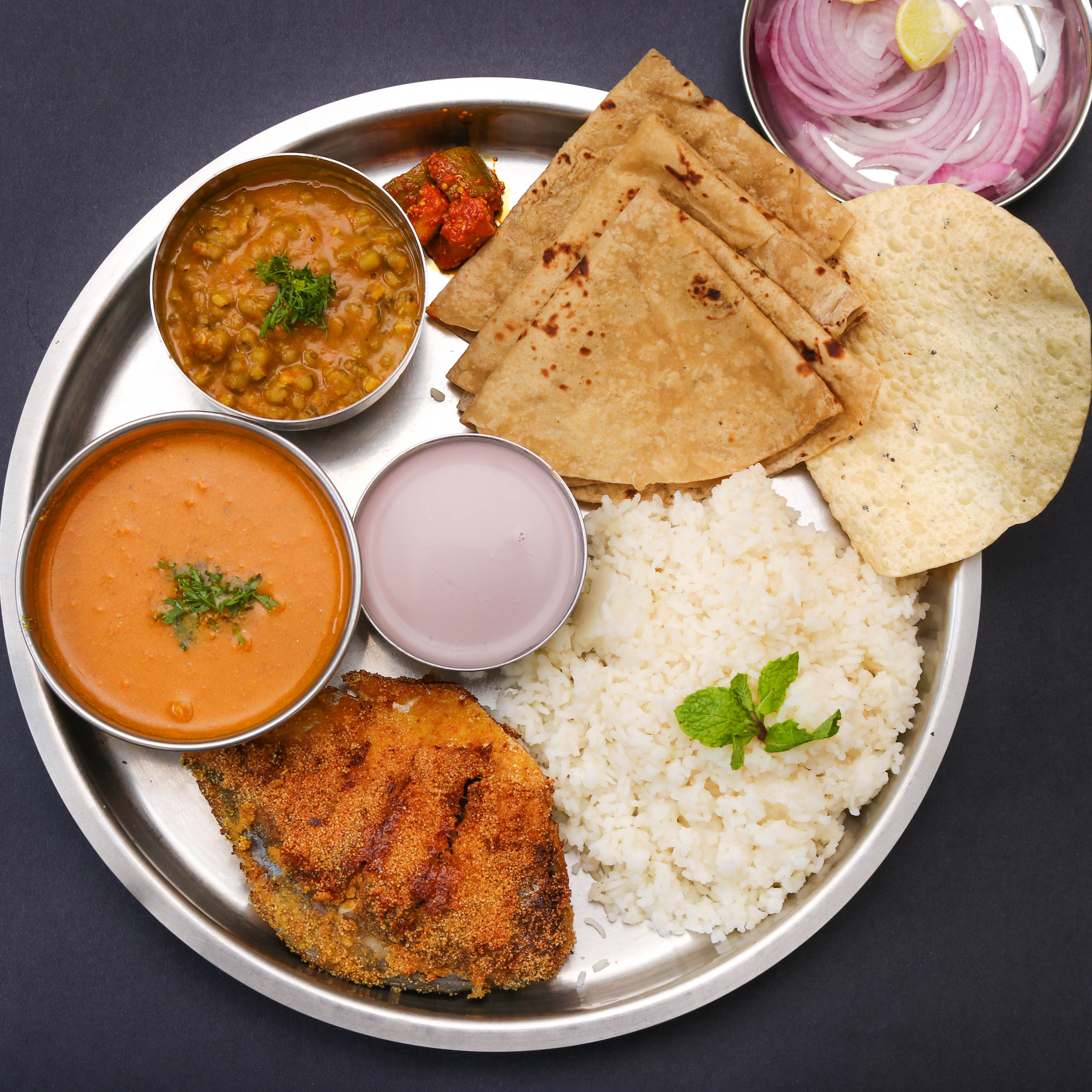 Aaswad Katta Veg & Nonveg - Logo