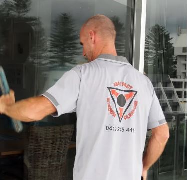 Abstract Window Cleaning - Logo