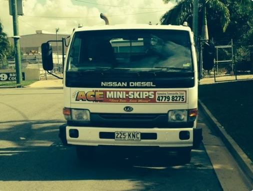 Ace Mini Skips - Logo