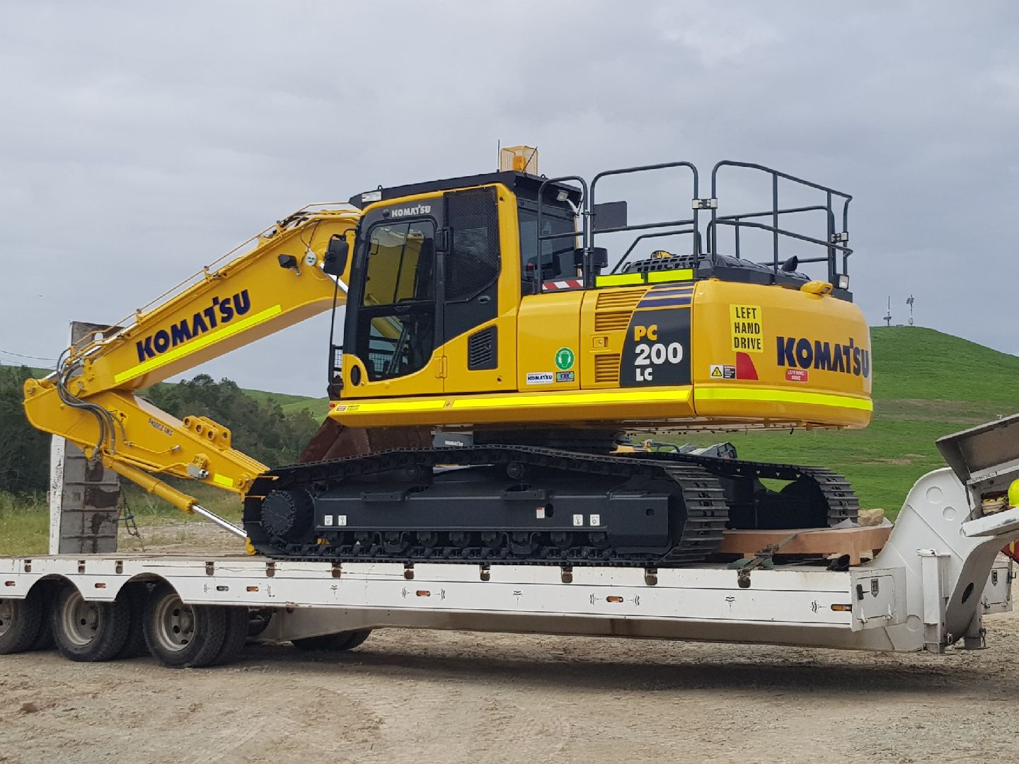 Adam Lowe Earthmoving Pty Ltd - Cover photo