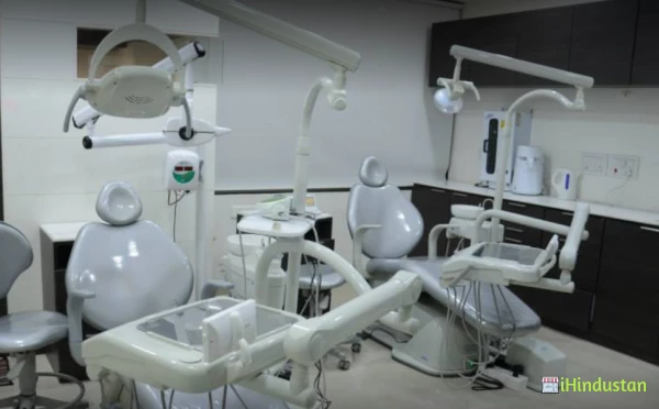 Adhapure Dental Clinic. - Logo
