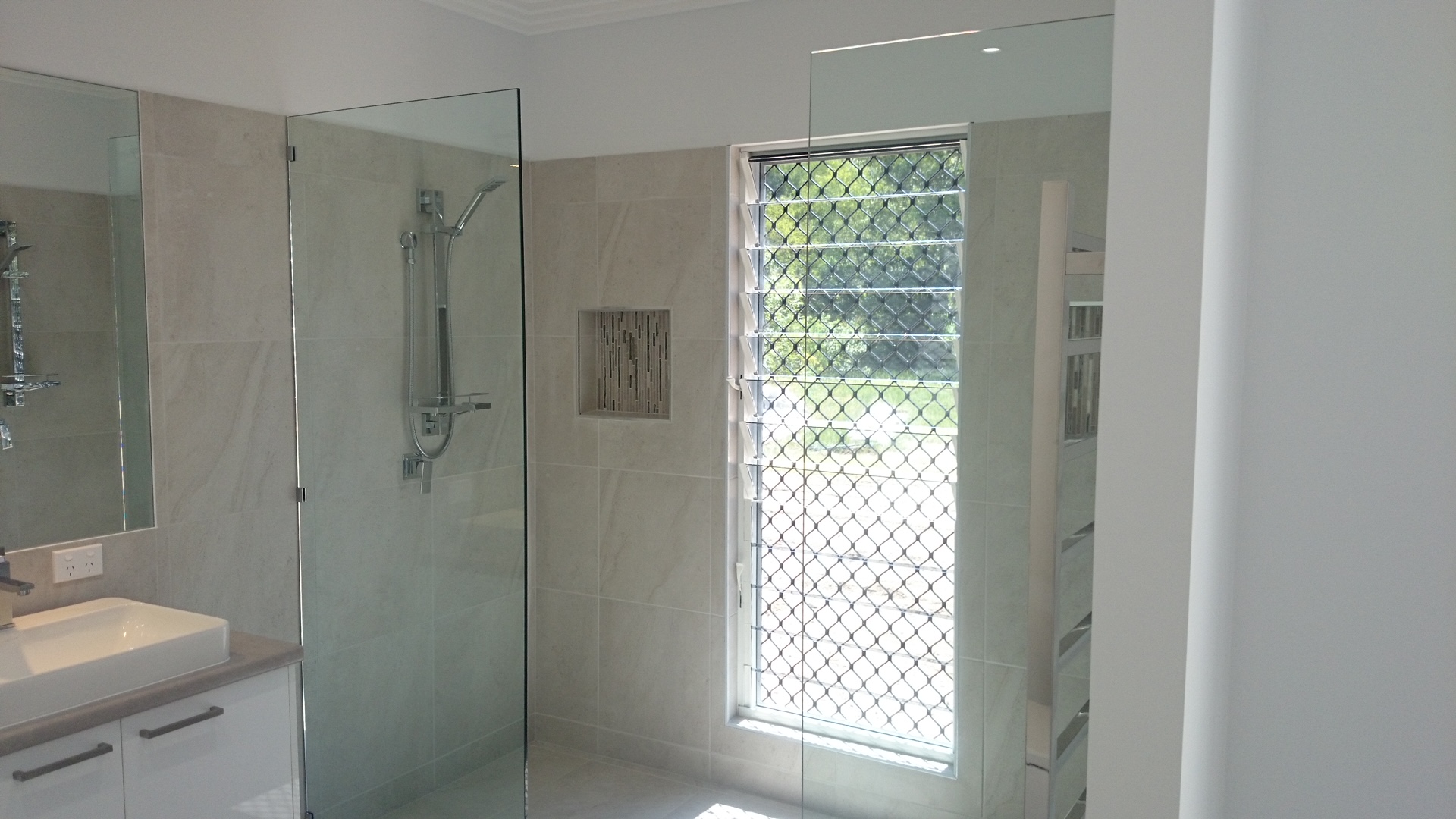 Advancetech Glass & Glazing - Cover photo