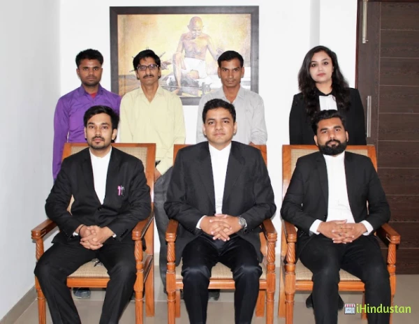 Advocate Roshan Santhalia - Logo