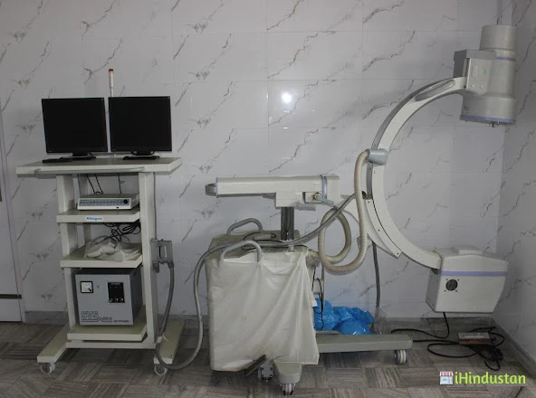 Ahuja Hospital(Dr.Vaibhav Ahuja) : Trauma Surgeon Ort - Logo