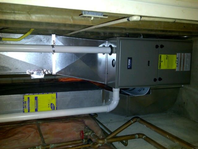 AIRE ONE KW Heating &a; Cooling - Logo