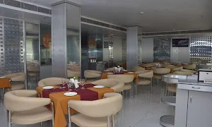 Airport City Hotel - Logo