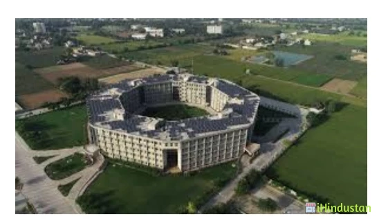 Akal University - AU - Logo