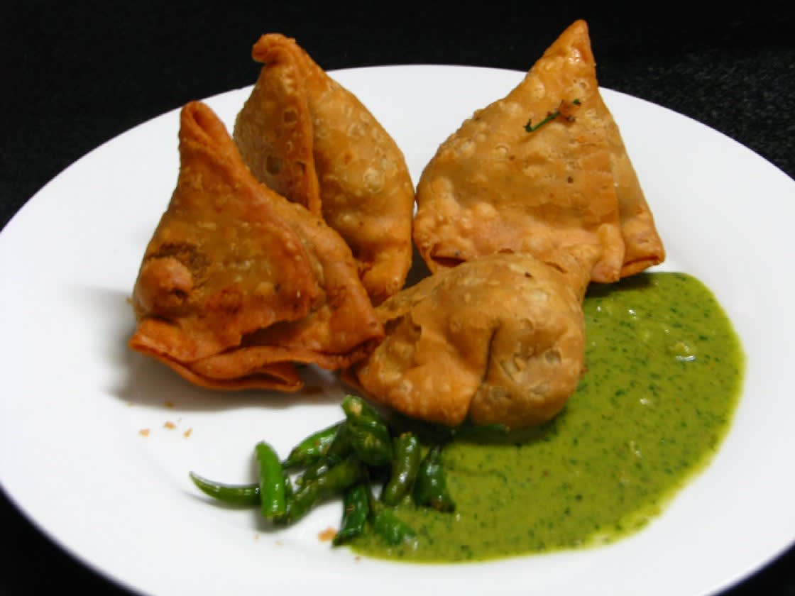 Akhtar's Samosa - Logo