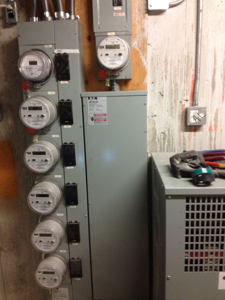 Akoum Electrique Inc. - Cover photo