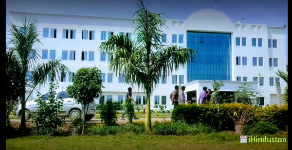 AKS University - Logo