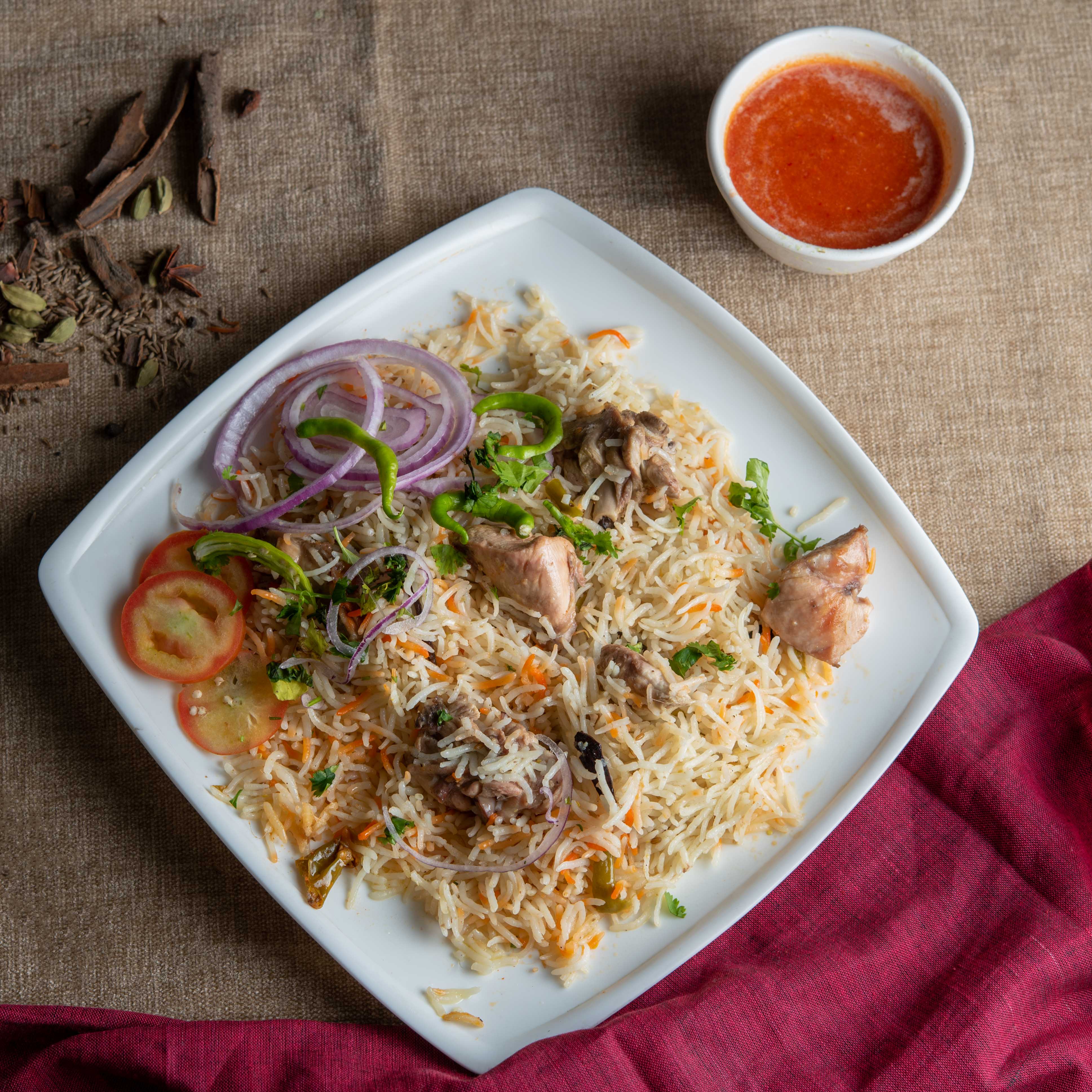 Alam Muradabadi and Hyderabadi Chicken Biryani - Logo
