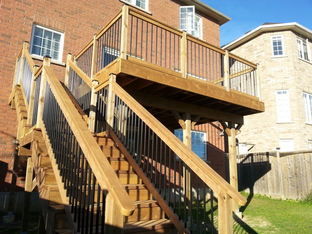 Albanese Creative Decks And Fencing Inc - Logo