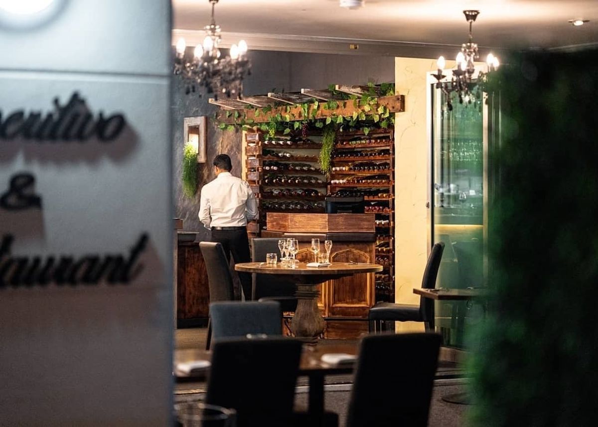 Albi's Taverna - Logo