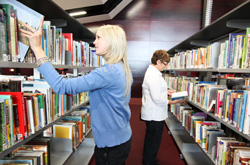 Albury Library Museum - Logo
