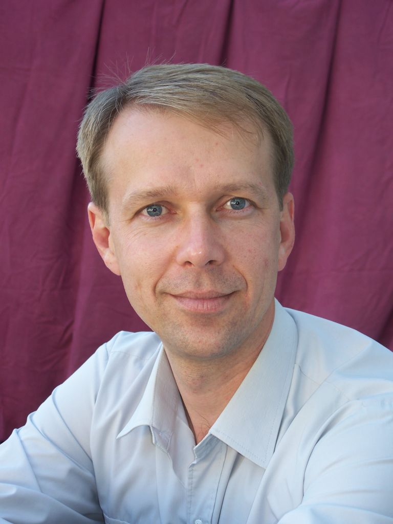 Alex Vinarski, Mortgage Specialist - Invis - Logo
