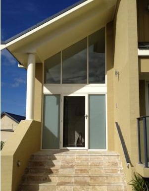 All Hungwell Doors & Windows - Logo
