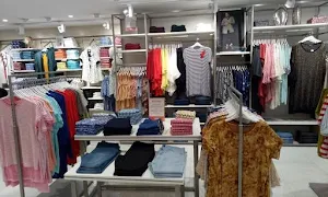 All Plus Size Store - Logo
