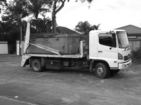 All Town Skips - Logo