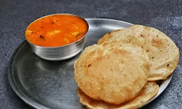 Aloo Poori Wala - Logo