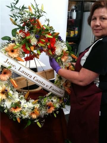 Amar Flowers Gifts And Fine Furniture - Logo