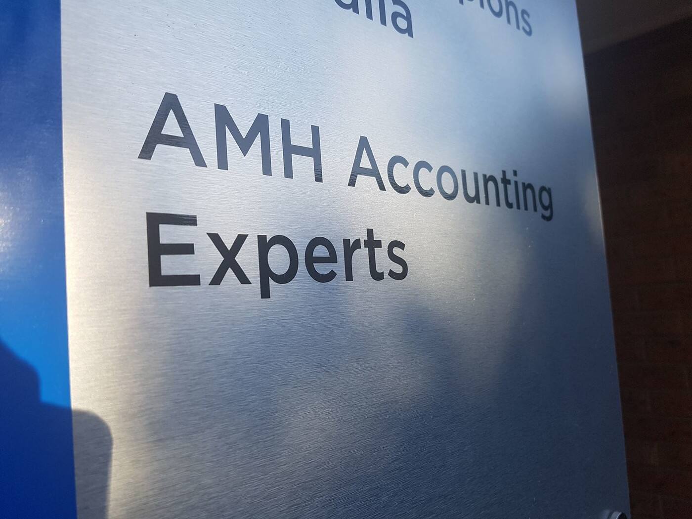 AMH Accounting Experts - Cover photo