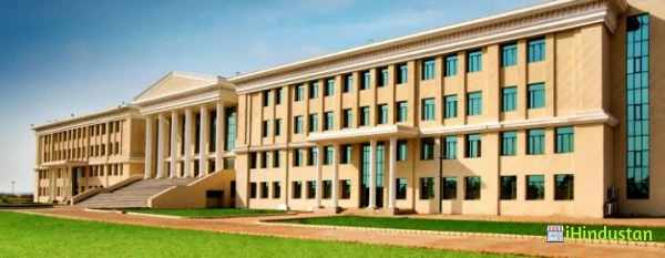 Amity University - Logo