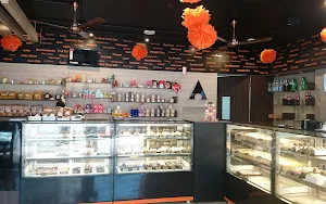 Amma's Pastries - Logo