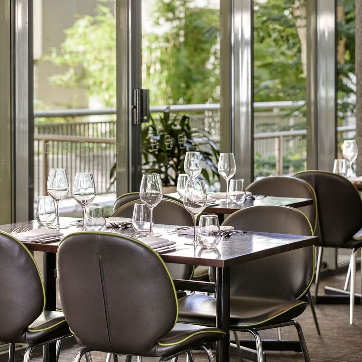 Amora Hotel Brisbane Dining - Logo