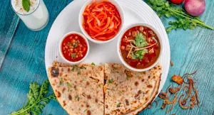 Amritsari Kulcha Point - Logo