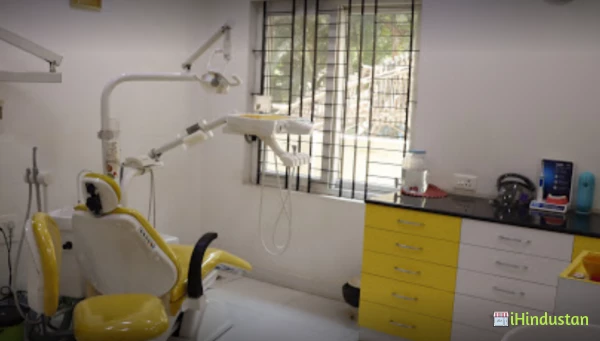Amruth Dental Care - Logo
