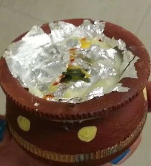 Anand Sweets And Savouries - Cover photo