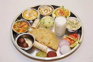 Annapurna Tiffin Sevices - Logo